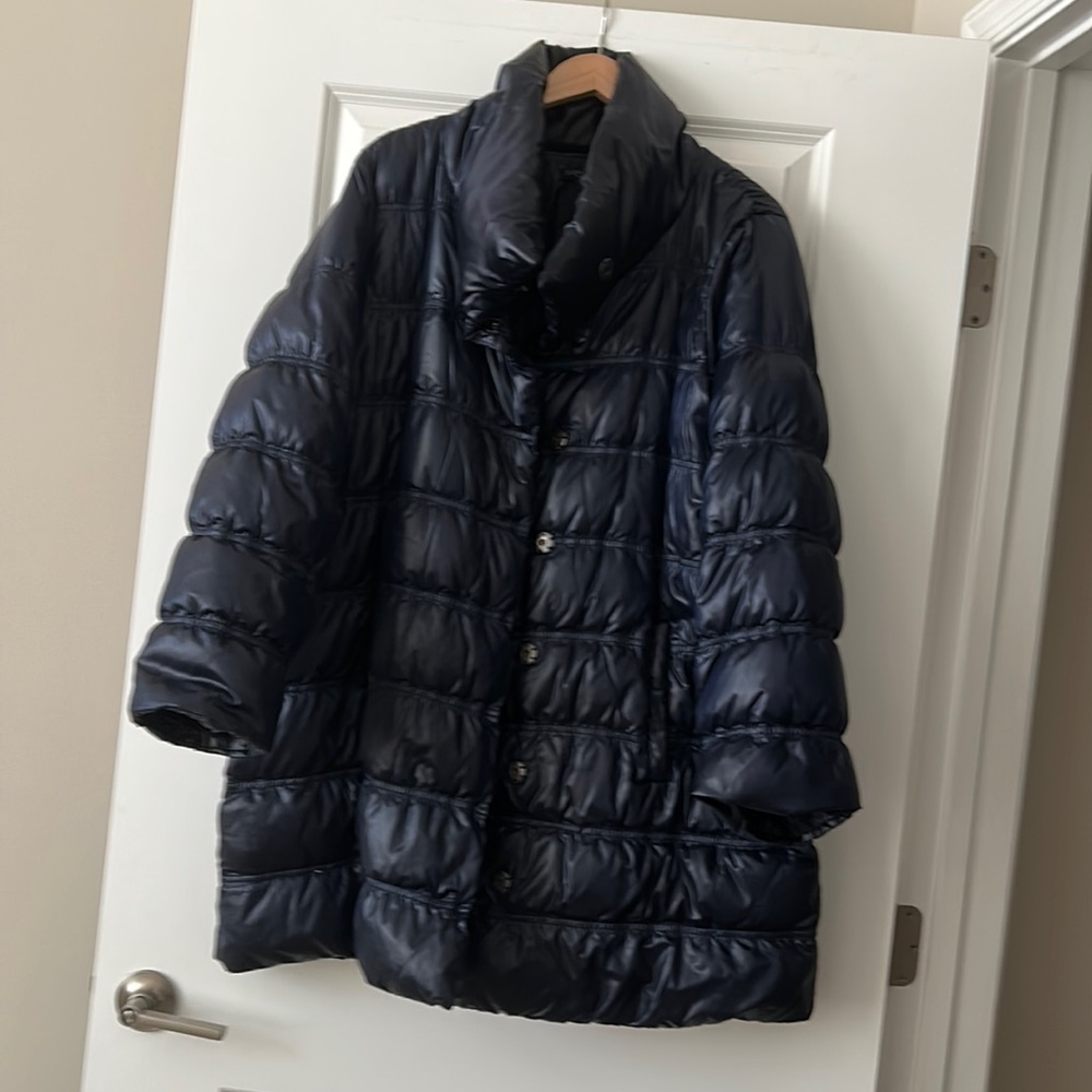Eileen Fisher 1X woman navy blue puffer winter coat.
